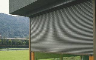 PERSIANAS DE EXTERIOR DE SEGURIDAD