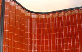 CORTINAS DE MADERA TIPO HANGAROA